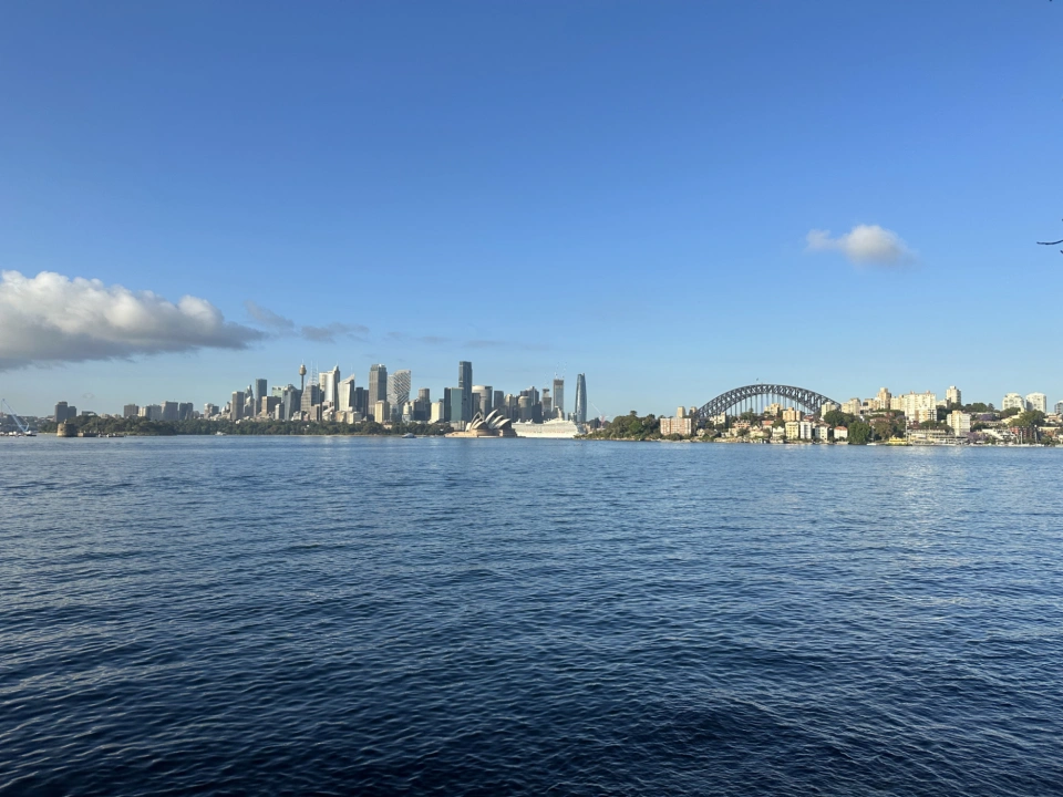 View of Sydney harbour from Cremorne Point