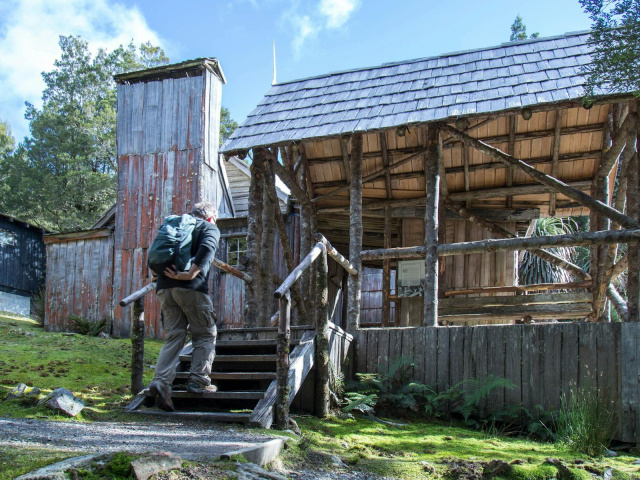 Waldheim cabins photo source Discover Tasmania
