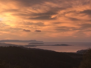 View from Pipeline Track kunanyi