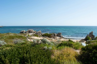Point Peron Beach in Rockingham Perth Western Australia by Jannet Serhan unsplash