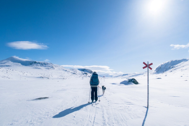 01 Skiing Sweden mountains in Jamtland by Tilde Bergstrom