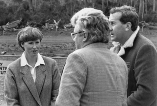 Milne and Graham Richardson Cradle Mt huts campaign 1987