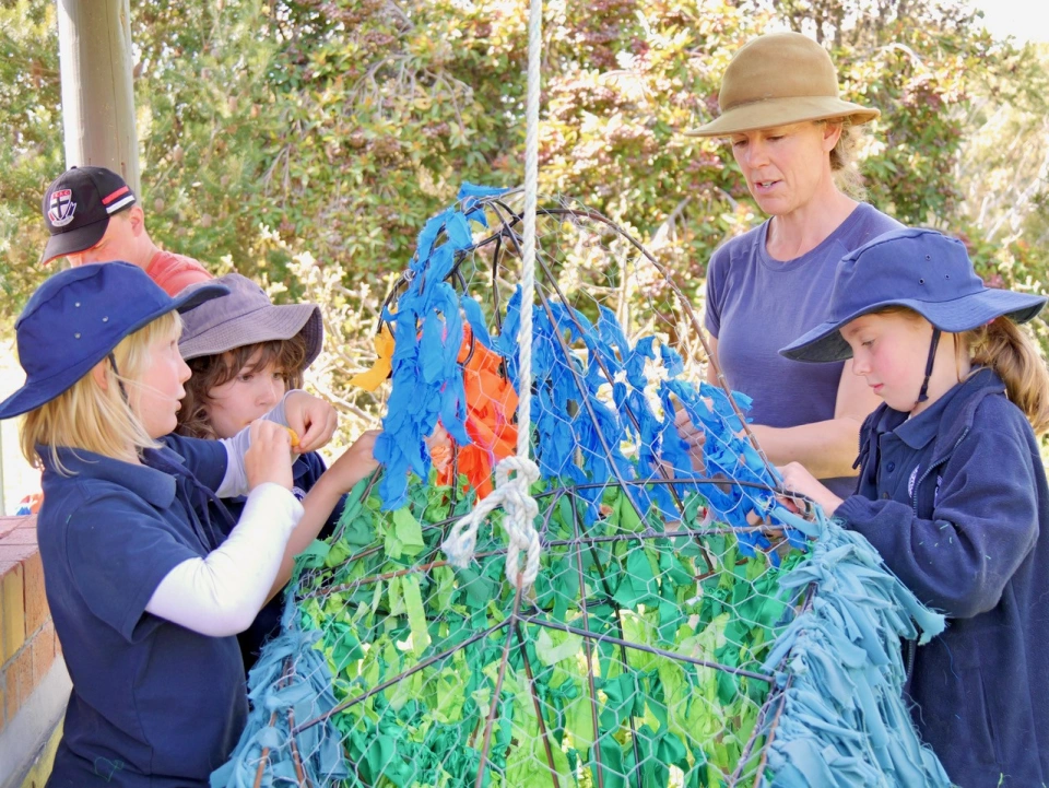 Swift parrot Sculptures making on Bruny