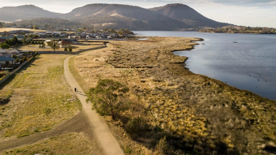 Old Beach Foreshore trail